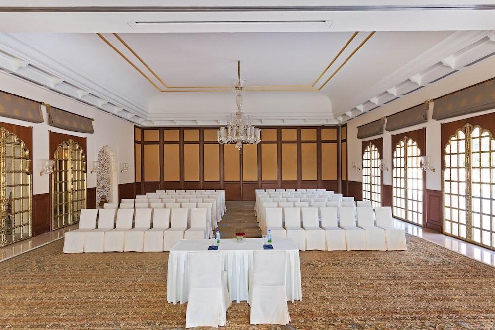 The Oberoi Sukhvilas Spa Resort, New Chandigarh Khizrabad Exterior foto
